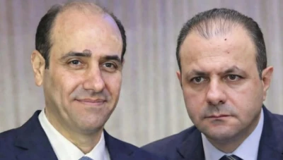 توجّه رئاسي لإعفاء شقيقي الرئيس أحمد الشرع من مناصبهما الرسمية