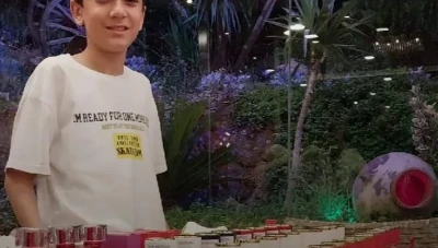 الطفل السوري تيم (14 عامًا) يؤسس علامـته التجارية "تيم بيرفيوم" لصنـاعة العطور