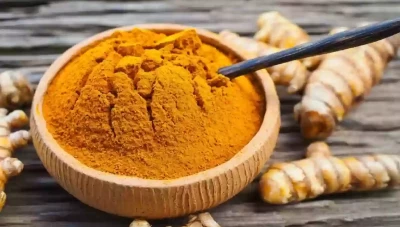 فوائد الكركم: الذهب الصحي الطبيعي