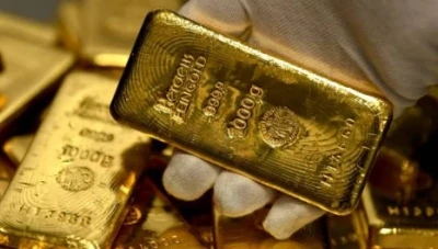 أسعار الذهب ترتفع بعد خسارتين متتاليتين وسط ترقب لقرار الفيدرالي الأمريكي وتأثيرات التجارة العالمية