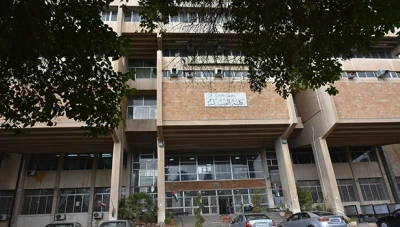 انفجـ..ـار مادة مخبرية يتسبب بوفـ..ـاة موظف في كلية الصيدلة بدمشق