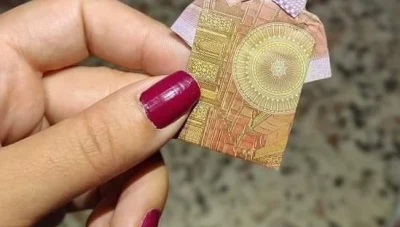 انخفاض كبير تسجله الليرة السورية عند افتتاح يوم الأحد