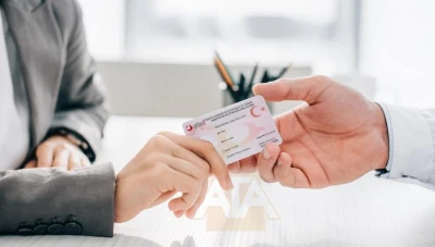 تعليق منح الإقامة الإنسانية في تركيا: شروط صعبة وأوضاع غامضة تفتح بابًا لمشكلات جديدة