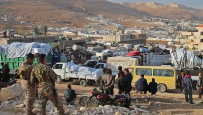 نائب لبناني يدعو إلى وقف الدعم عن اللاجئين السوريين في لبنان