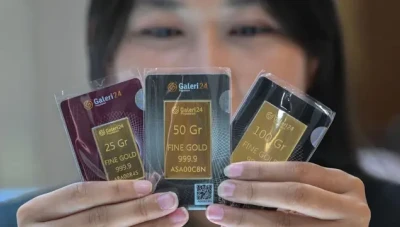 أسعار الذهب تتراجع رغم التوترات العالمية.. ما علاقة الفائدة الأميركية وأرباح التكنولوجيا؟