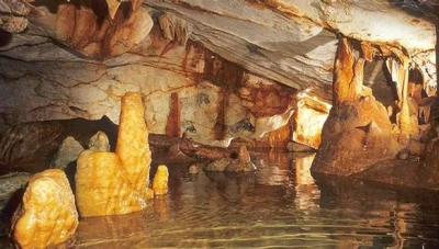 كهـف كوسكير: كـنز أثـري تحت سطح البحر في مرسيليا