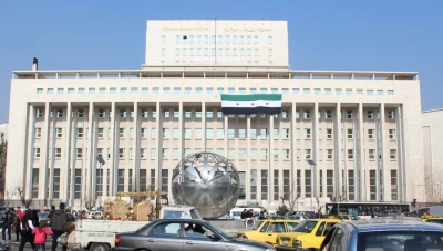 دبلوماسي أوروبي: أموال البنك المركزي السوري ستبقى مجمدة وتخفيف العقوبات مرتبط بإعادة الإعمار