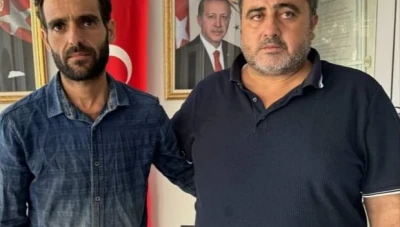 سوري يعيد نصـف مـليون ليرة تركية لصاحبها كان قد عثر عليها في مكـب نفـايات في ولاية أيدين التركية