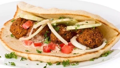 ارتفاع أسعار سندويش الفلافل يضعه خارج متناول الكثيرين