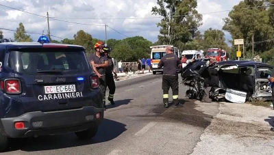 حـادث مأسـاوي في أنطاليا: وفـاة شابة ورضيع وفـقدان طفلة بعد سقـوط سيارة في قناة ري