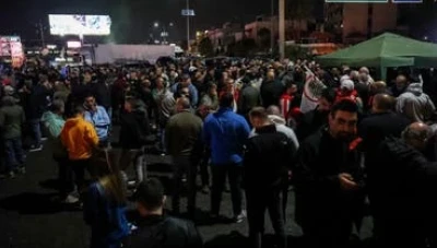 حزب القوات اللبنانية يدعو إلى عودة اللاجئين السوريين ويندد بالتعديات الهمجية ضدهم