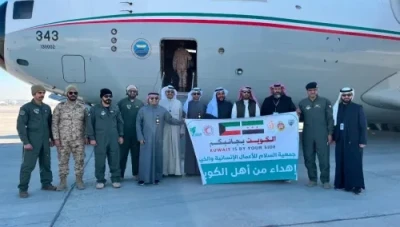 طائرة مساعدات كويتية تصل إلى مطار دمشق الدولي ضمن حملة "الكويت بجانبكم"
