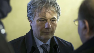 رحلة مناف طلاس السـ..ـرية من لبنان إلى فرنسا