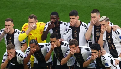 المنتخب الألماني يحتج على منع "نوير" من ارتداء شارة دعم المثليين في كأس العالم