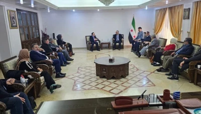 وزير التعليم العالي يبـحث مع وفـد من الجـالية السورية بأمريكا واقـع الجامـعات بعد التحـرير