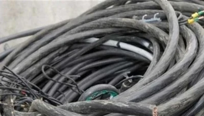 سرقة كابلات هاتفية تتسبب بانقطاع الاتصالات عن آلاف المشتركين في بانياس