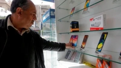 مرسوم الاحتكار في سوريا: حظر بيع الهواتف المستعملة
