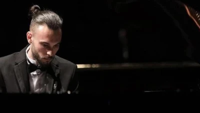 هاغوب كنوزي: نجم موسيقى سوري يتألق على المسارح العالمية