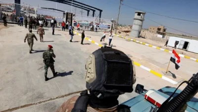 العراق يسمح بدخول فئات من السوريين