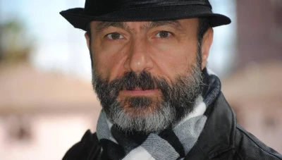 جـهـاد عبـدو يكـشـف خـفايـا عـلاقـة الفـنانـين بالنـظـام السابـق