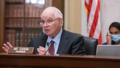 سيناتور امريكي يقترح تعديل قانون قيصر وتمديده حتى عام 2028