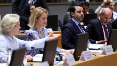 هيومن رايتس ووتش تدعو الاتحاد الأوروبي لدعم سوريا ورفع العقوبات