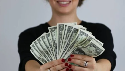 وظـائف الأحـلام الأعلى أجـراً في 2024: فرص استـثنائية برواتـب تصل إلى نصـف مليون دولار سنوياً