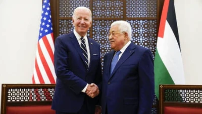 رفض الرئيس الفلسطيني محمود عباس لإجراء مكالمة هاتفية مع الرئيس الأمريكي جو بايدن