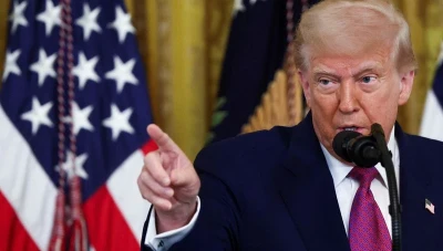 ترامب يشكر إيران على تحذير مبكر من الهجـ.ـوم ويدعو للسلام في الشرق الأوسط