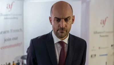 سوريون يعترضون على وصف وزير الخارجية الفرنسي للساحل السوري بـ 'العلوي' ويؤكدون تنوع المنطقة