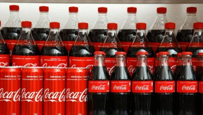 كوكـاكولا تعـتزم إغـلاق خمسة مواقع في ألمانيا وإلغاء 505 وظائف