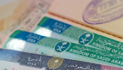 السعودية توقف منح تأشيرات الزيارة للأقارب من الدرجة الثانية فما فوق