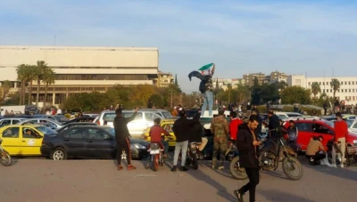 سوريا: حمـلة أمـنية واسـعة لمـلاحـقة عنـاصـر نظـام الأسـد وترحـيب شـعـبي في اللاذقـية