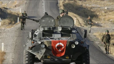 تركيا تحـشد قـواتـها شمال سوريا اسـتعداداً لعمـلية عسـكرية محـتملة