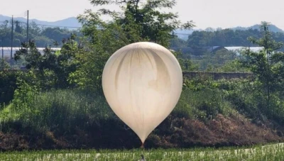 كوريا الشمالية تشـعل التـوتـرات مع جارتها الجنوبية بإسـقاط بالونات من القـاذورات والقمـامة