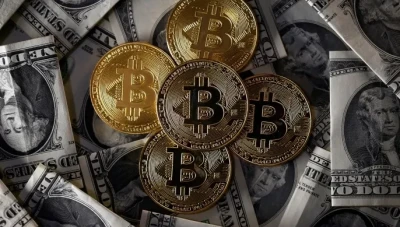 بتكوين تواصـل تحـطيـم الأرقام القـياسـية