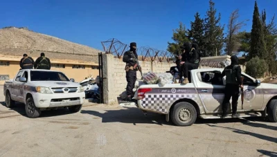 حملة لتعزيز الأمن والاستقرار تؤدي إلى ضبط مستودع أسلحة في ريف حمص الغربي