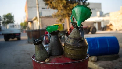 بعد رفع "الدولار النفطي".. أسعار البنزين والمازوت تسجل ارتفاعاً جديداً في سوريا