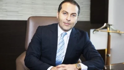 العقوبات الأوروبية تشدّد الخناق على شبكة سامر فوز