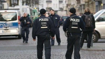 لاجئ سوري يواجه اعتداءات حدودية: رحلة قانونية نحو العدالة في ألمانيا