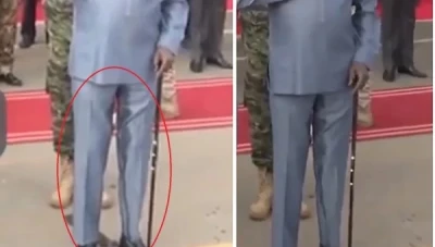 بالفيديو... رئيس دولة عربية يتـ.ـبول على نفسه اثناء عزف النشيد الوطني لبلاده