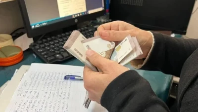 صرف دفعة مالية كبيرة تشمل معاشات ومنح لأكثر من 700 ألف متقاعد في سوريا