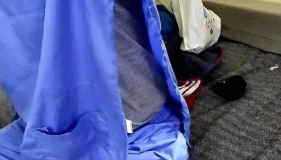 طبيب يتعـ.ـرض للضـ.ـرب المبـ.ـرح من قبل مريـضة