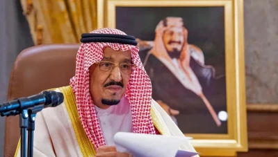 العاهل السعودي الملك سلمان يخـضع لفحـوص طـبية بسـبب التـهـاب في الرئـة