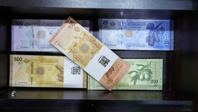 انخفاض جديد في قيمة الليرة السورية أمام العملات الأجنبية