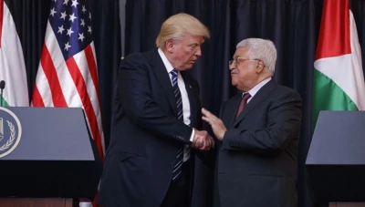 ترامب ينشر رسالة من عباس قبيل لقائه بنتنياهو