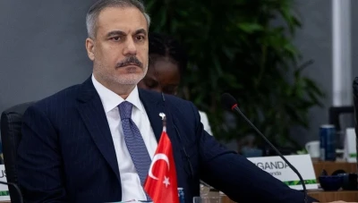 وزير الخارجية التركي يؤكد أهمية وحدة وسيادة الأراضي السورية