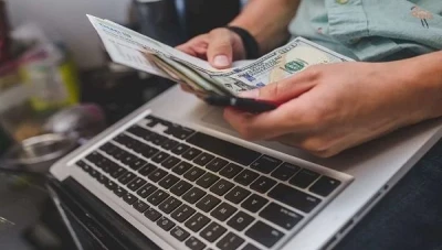 كيفية ربح المال من الإنترنت