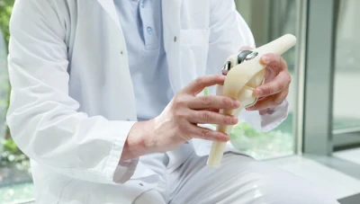 وزارة الصحة تطلق مشروع الجراحة العظمية وتبديل المفاصل المجانية