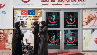 تركيا تعيد تنظيم أوضاع السوريين: وقف الصحة المجانية ورفع الحماية المؤقتة